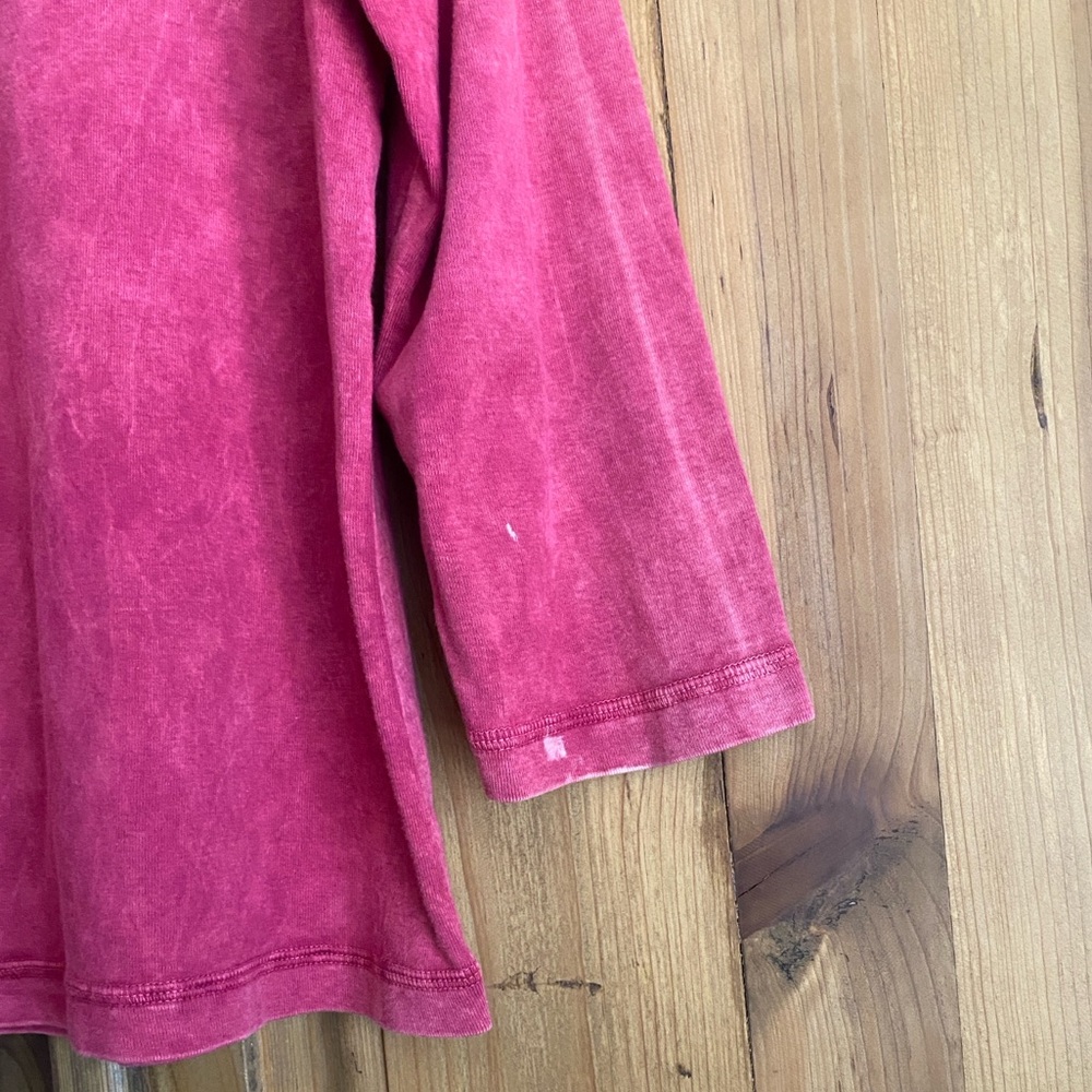 FRIENDS Deep Red Knit Top - Picture 5 of 11